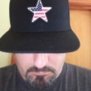 Meet your Posher, Eric